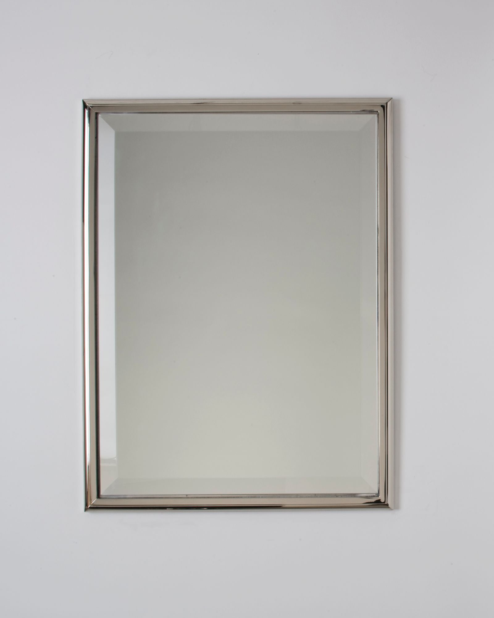 Madeline Mirror (mr1480)